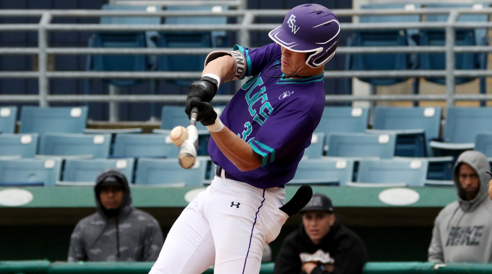 FSW Takes Doubleheader to Finish Off Sweep