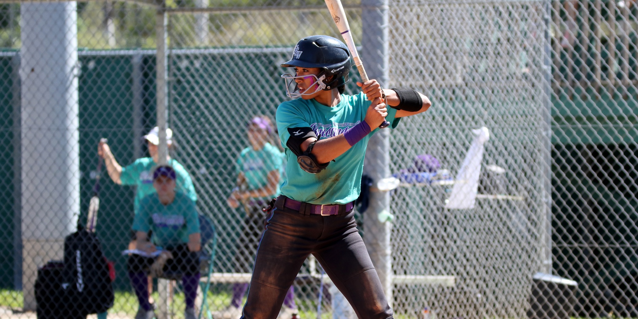 FSW's Rebeca Laudino Shatters All-Time Collegiate Softball Record with 49 Game Hit Streak
